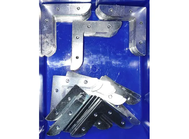 V-Shape Bracket 4x4